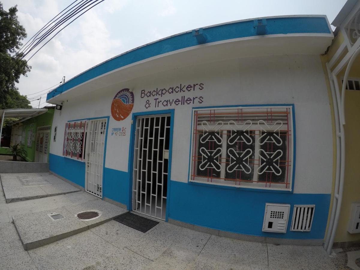 Backpackers And Travellers Hostel Нейва Екстер'єр фото
