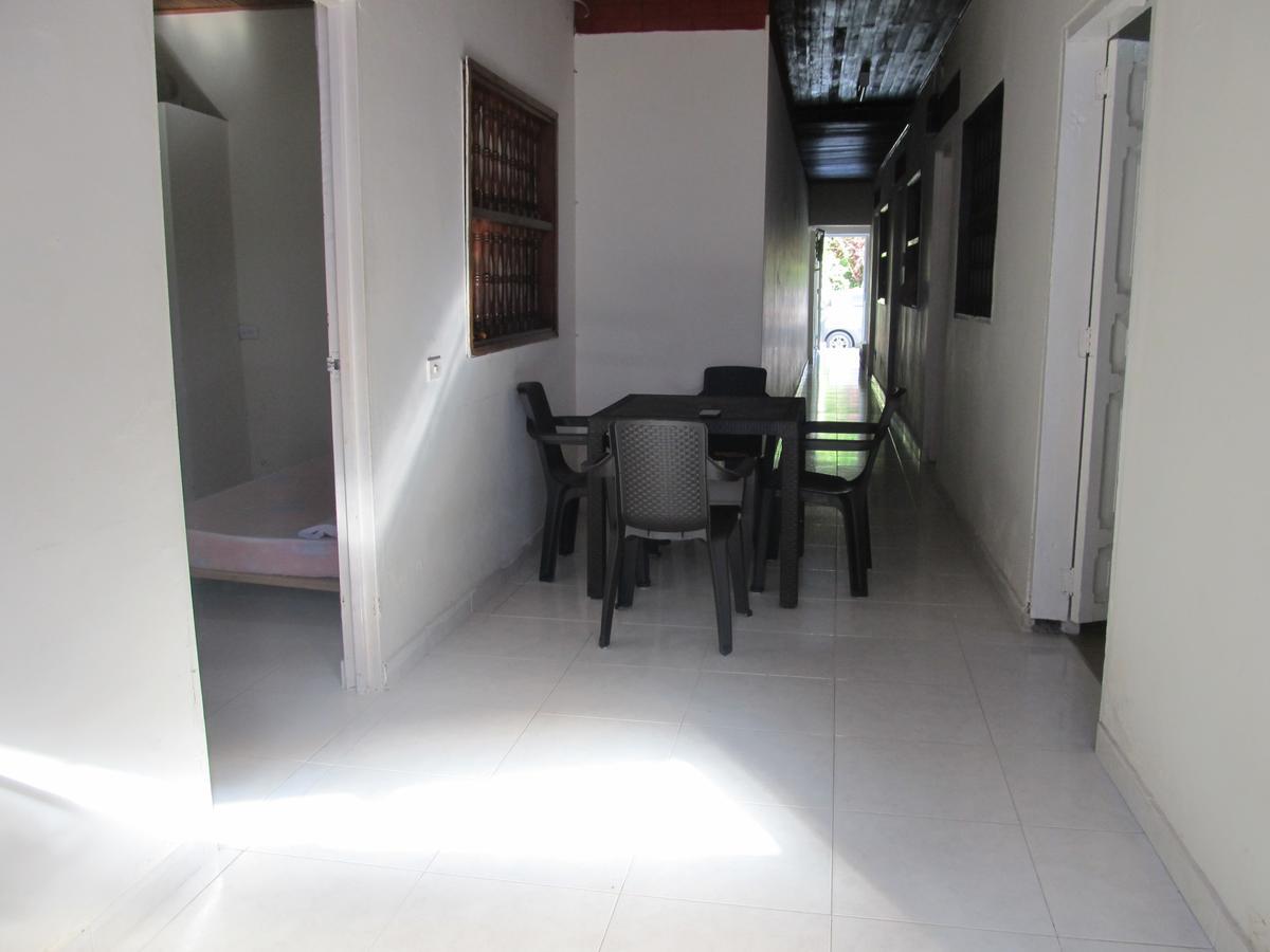 Backpackers And Travellers Hostel Нейва Екстер'єр фото
