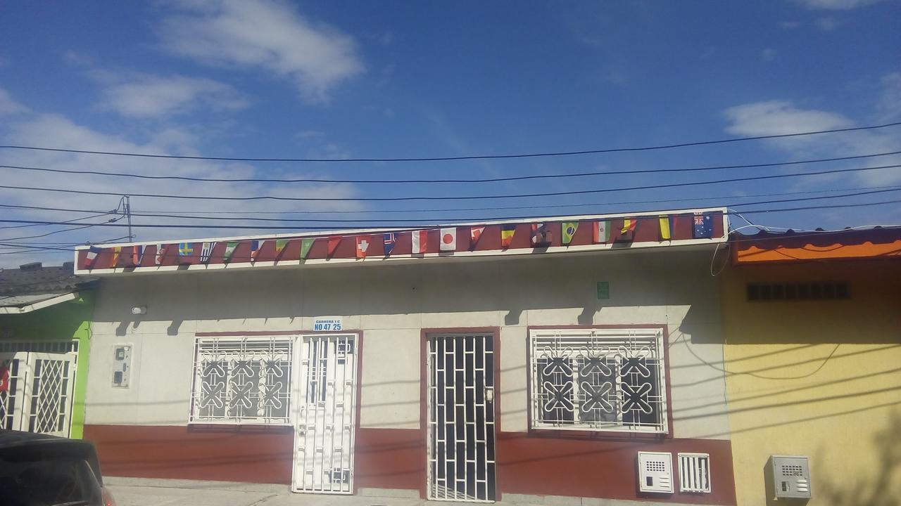 Backpackers And Travellers Hostel Нейва Екстер'єр фото