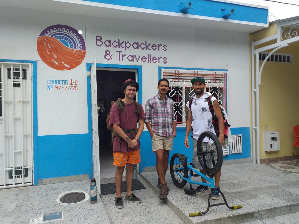 Backpackers And Travellers Hostel Нейва Екстер'єр фото